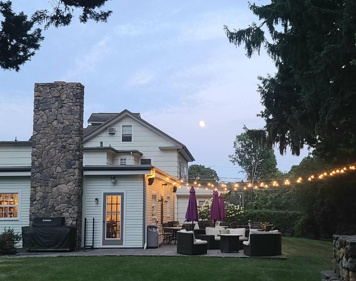 Westbrook Inn Bed And Breakfast ภายนอก รูปภาพ