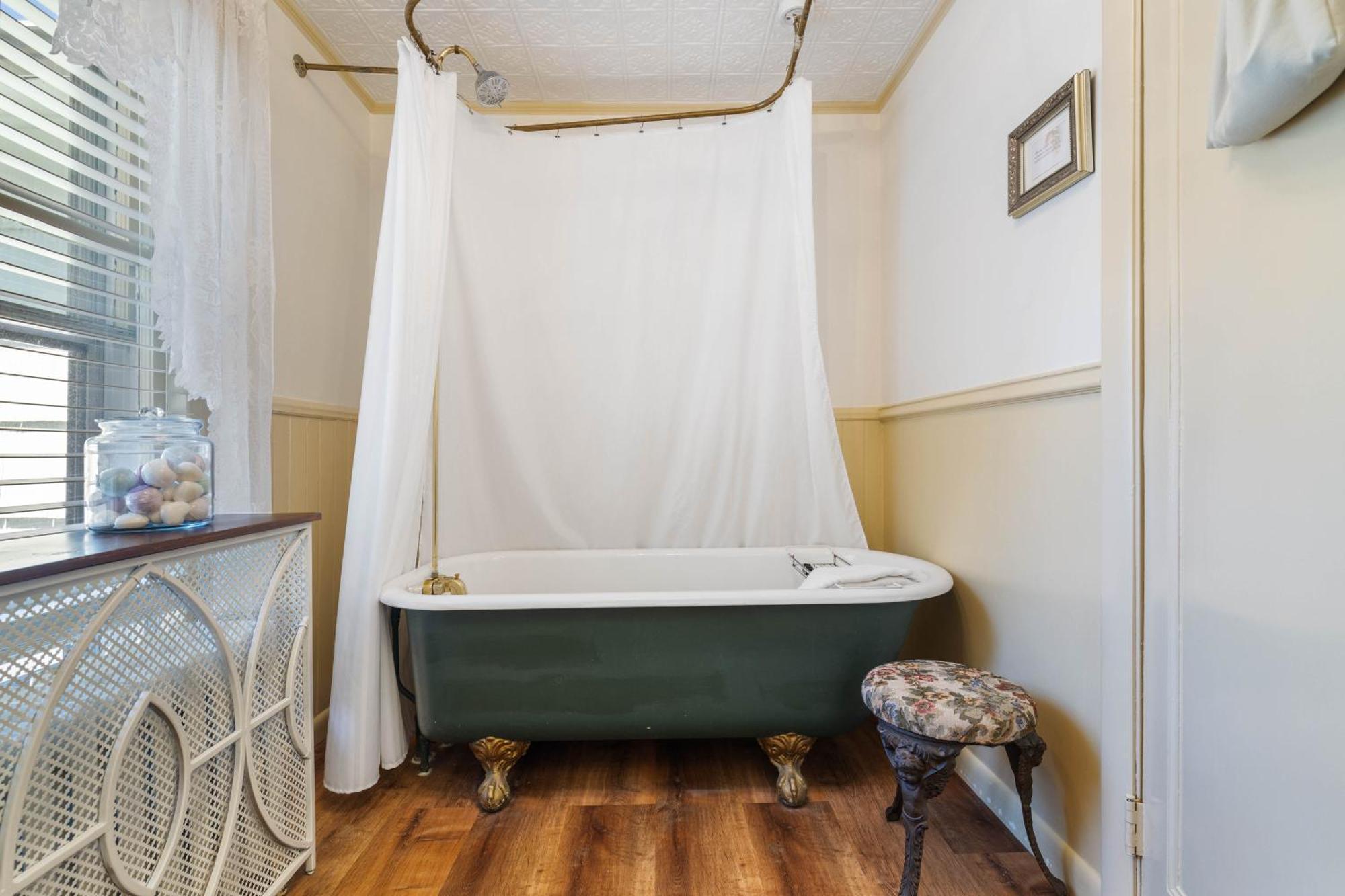 Westbrook Inn Bed And Breakfast ห้อง รูปภาพ