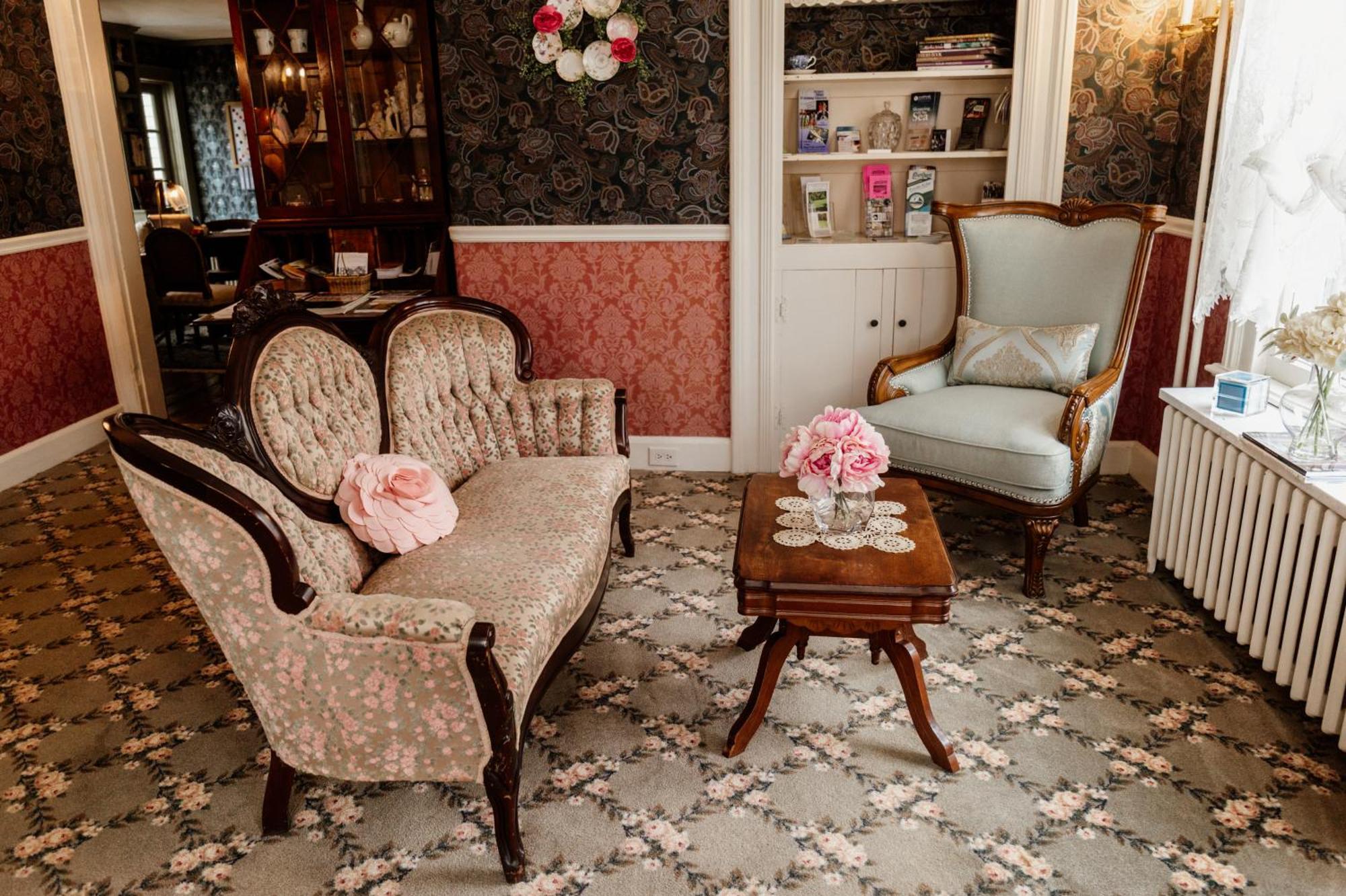 Westbrook Inn Bed And Breakfast ภายนอก รูปภาพ